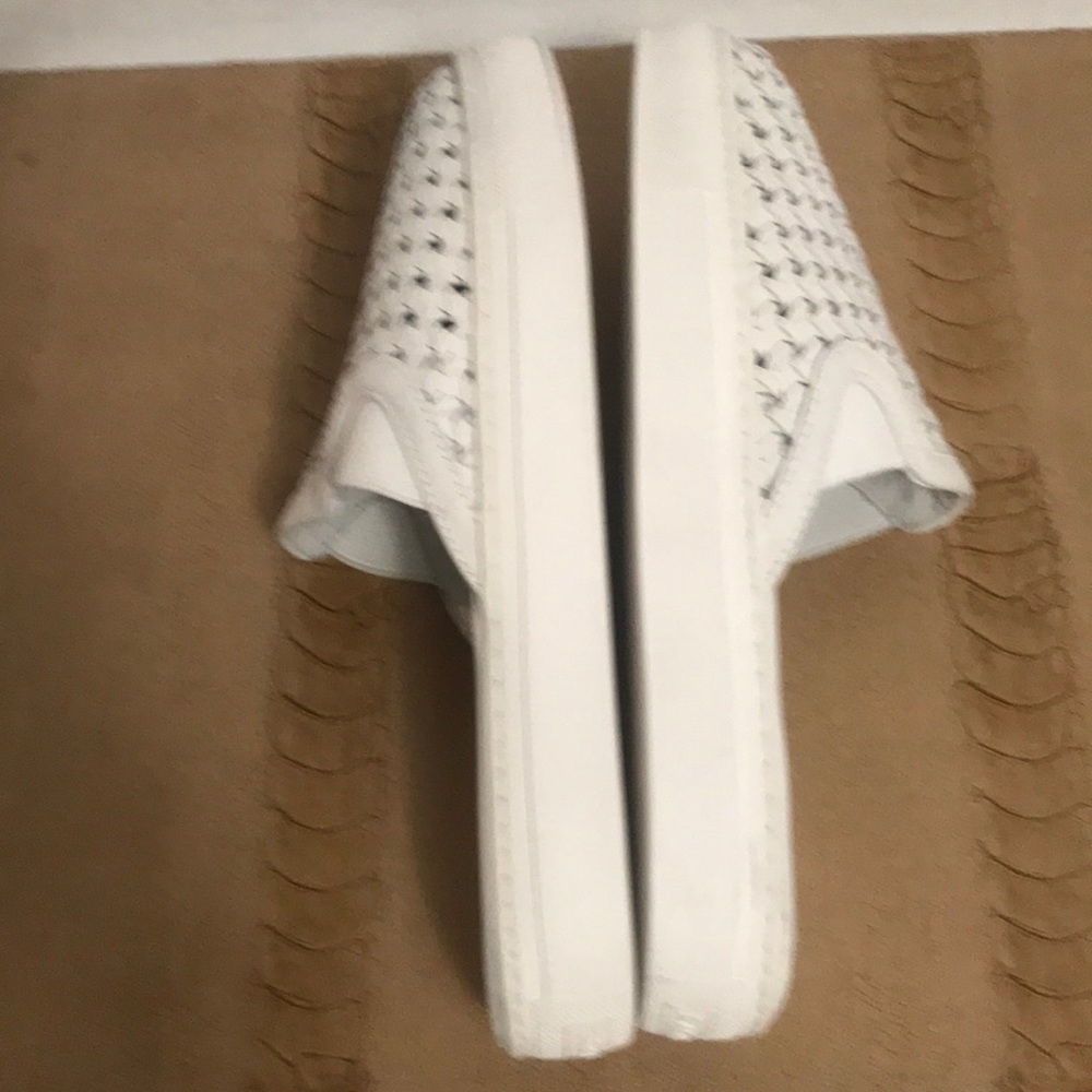 Rachel Zoe White Woven Leather Mules Slippers - Picture 8 of 8